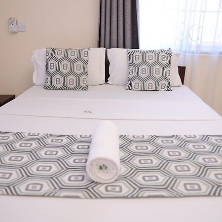 Merry Villa Hotel & Apartments Mombasa Eksteriør billede
