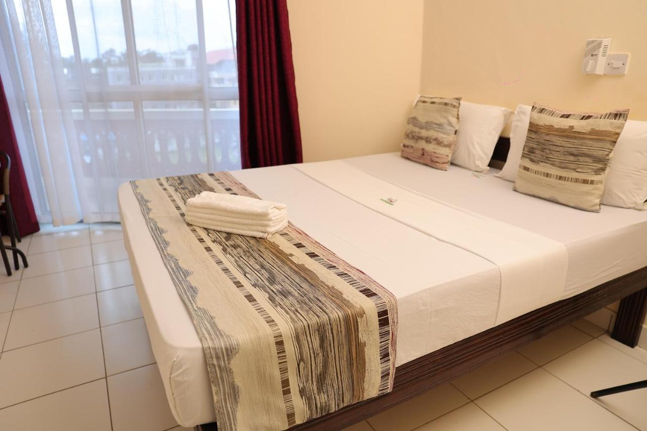 Merry Villa Hotel & Apartments Mombasa Eksteriør billede